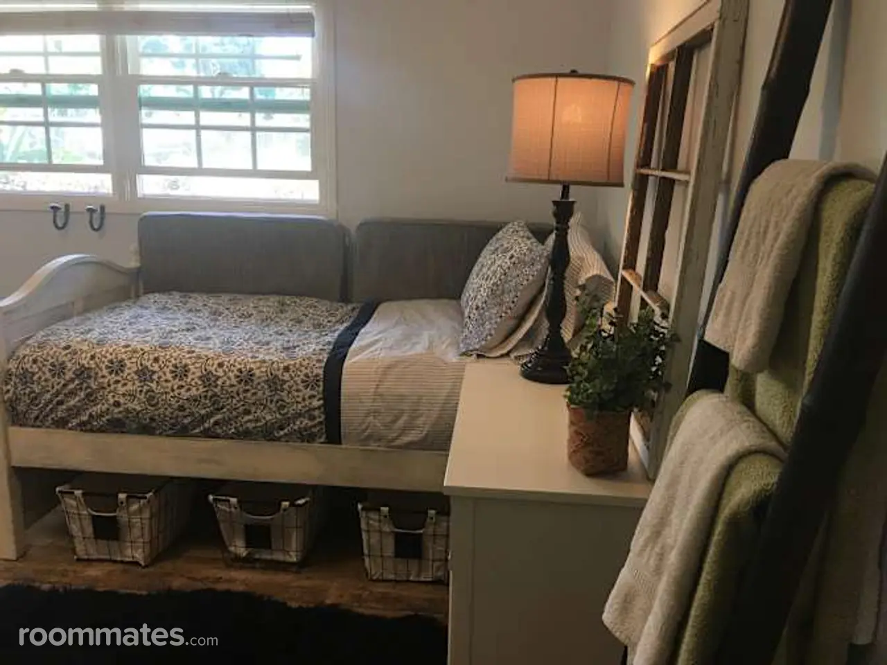 Profile photo 3 of 12