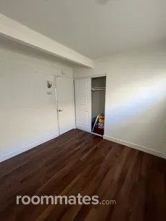 Room for rent in Long Beach, CA $1095, house