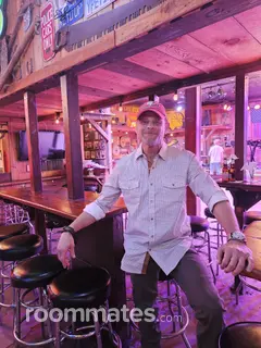 Roommate looking Calabasas, CA, $1800