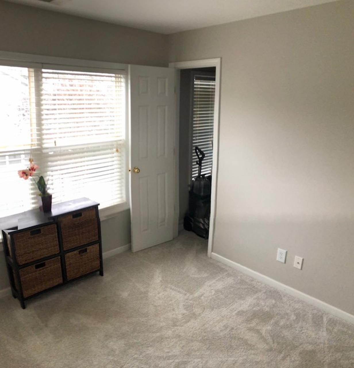 Profile photo 4 of 6