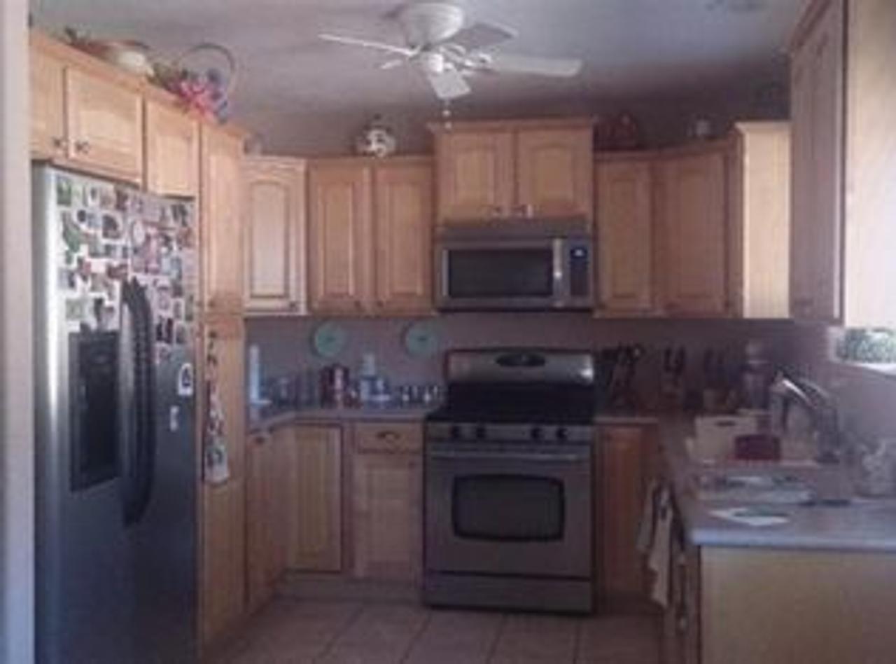 Profile photo 2 of 11