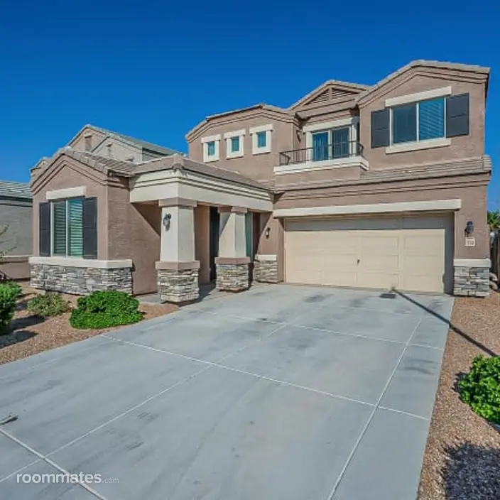 Room for rent in Mesa, AZ $800, house