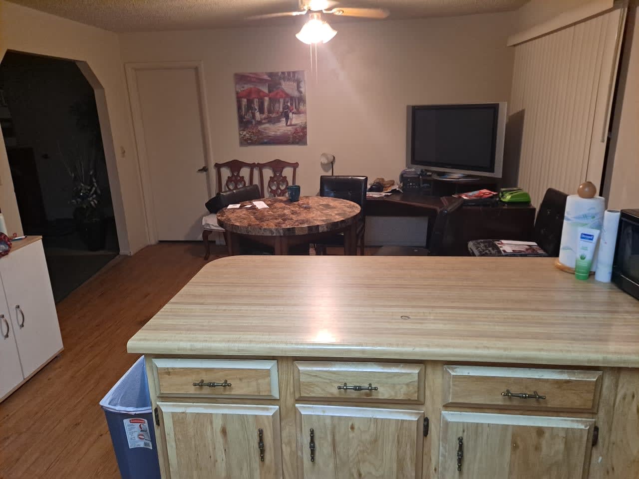 Profile photo 8 of 12