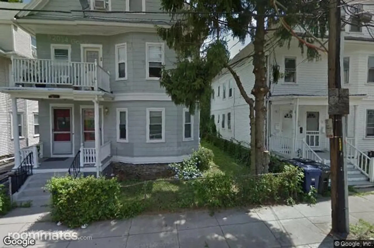 Profile photo 1 of 6