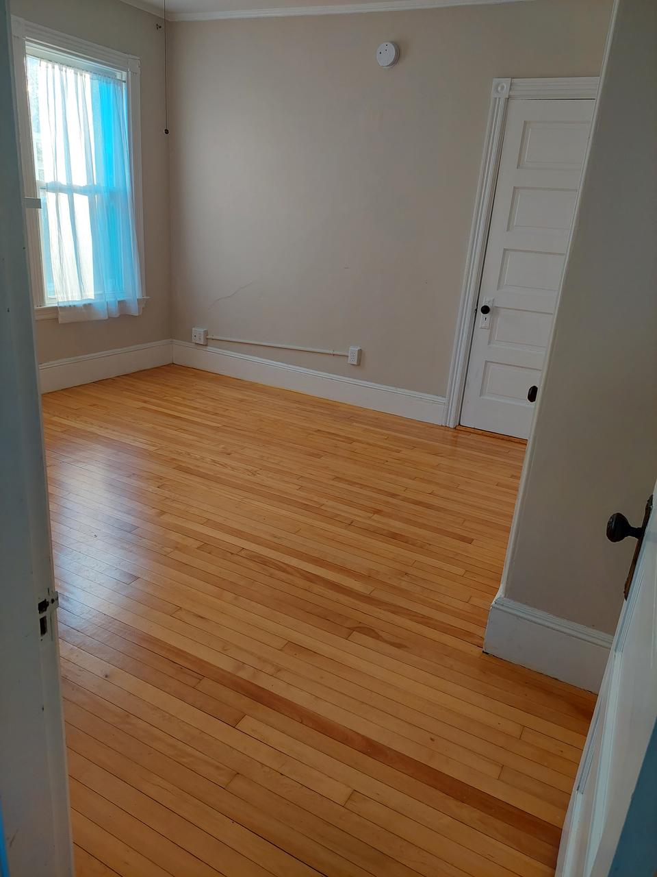 Profile photo 3 of 6