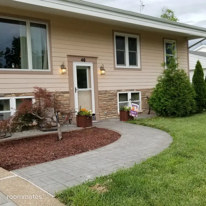 Room for rent in Saint Peters, MO $650, house