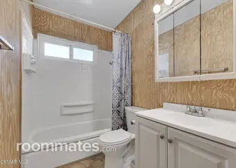 Room for rent in Thousand Oaks, CA $900, house