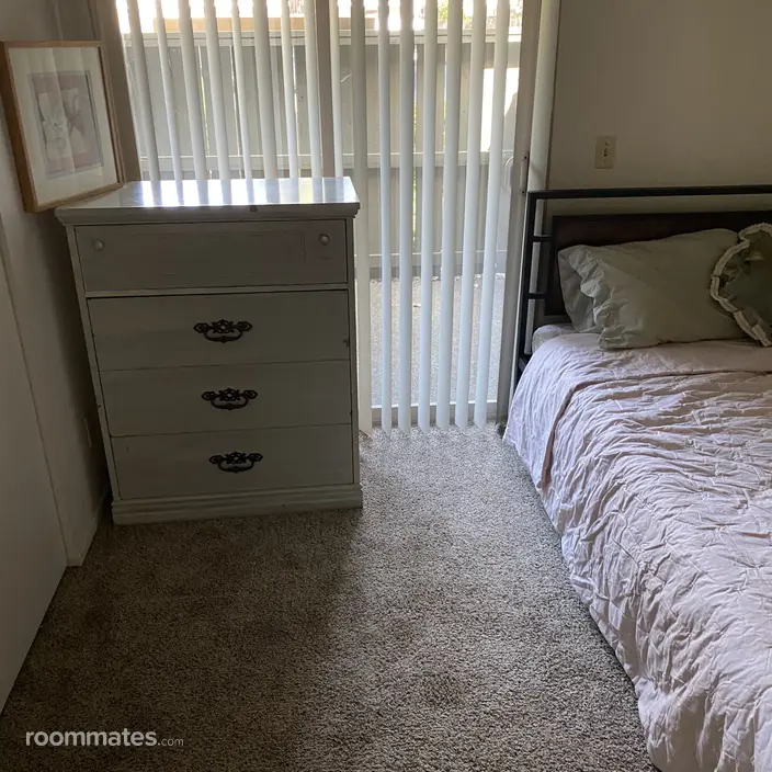 Room for rent in Stockton, CA $950, apartment