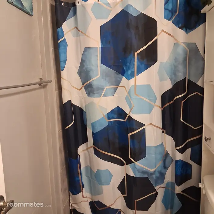 Room for rent in Phoenix, AZ $750, house