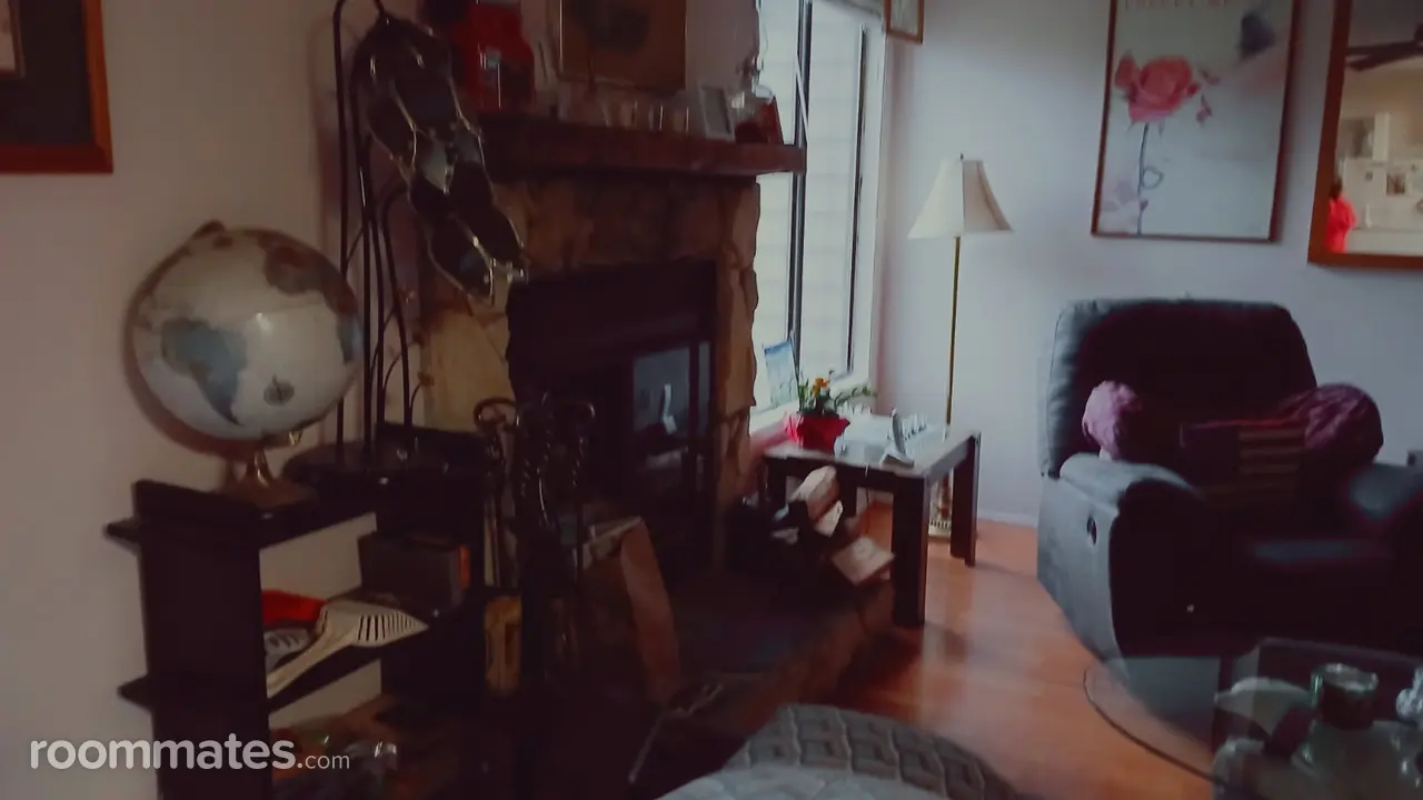 Profile photo 9 of 10