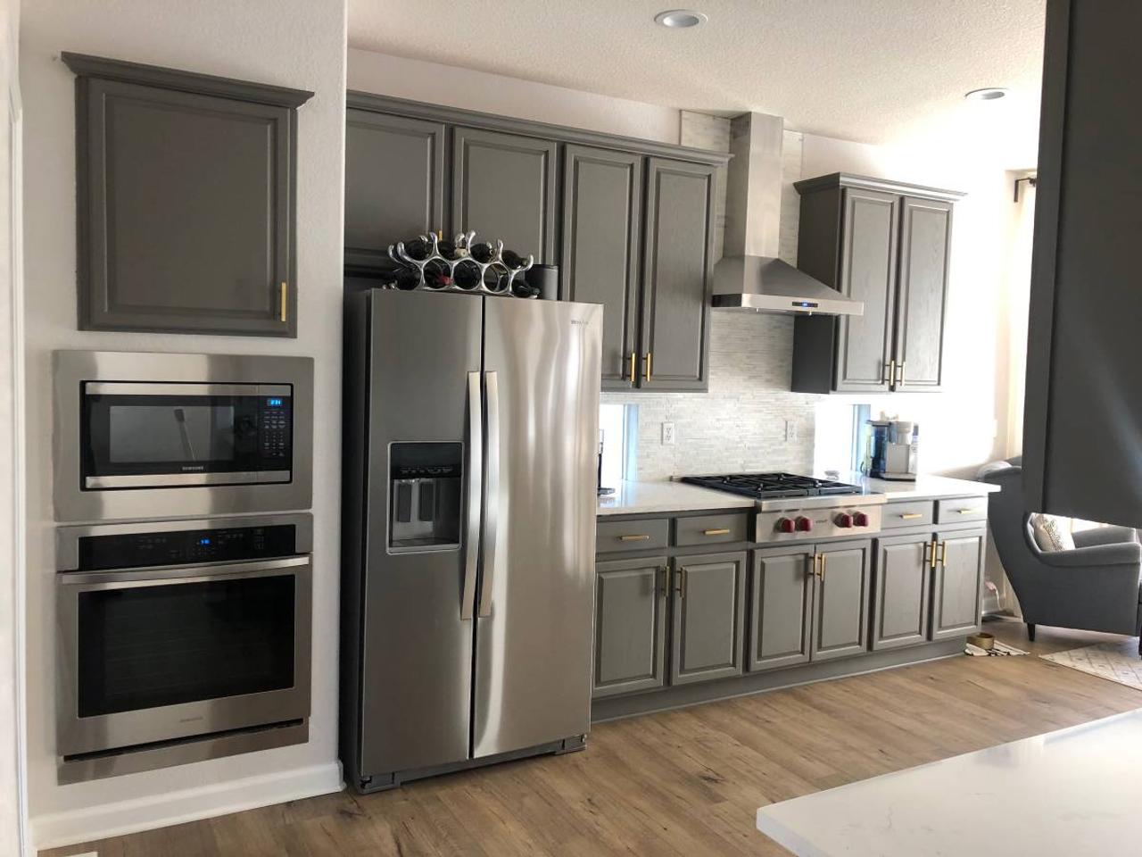 Profile photo 3 of 8