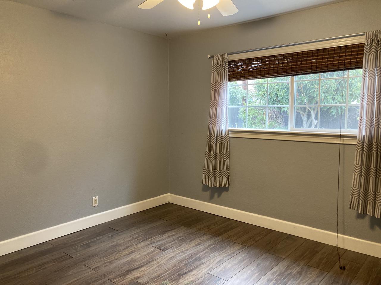 Profile photo 2 of 6