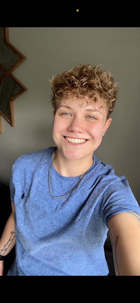 Profile photo 11 of 11