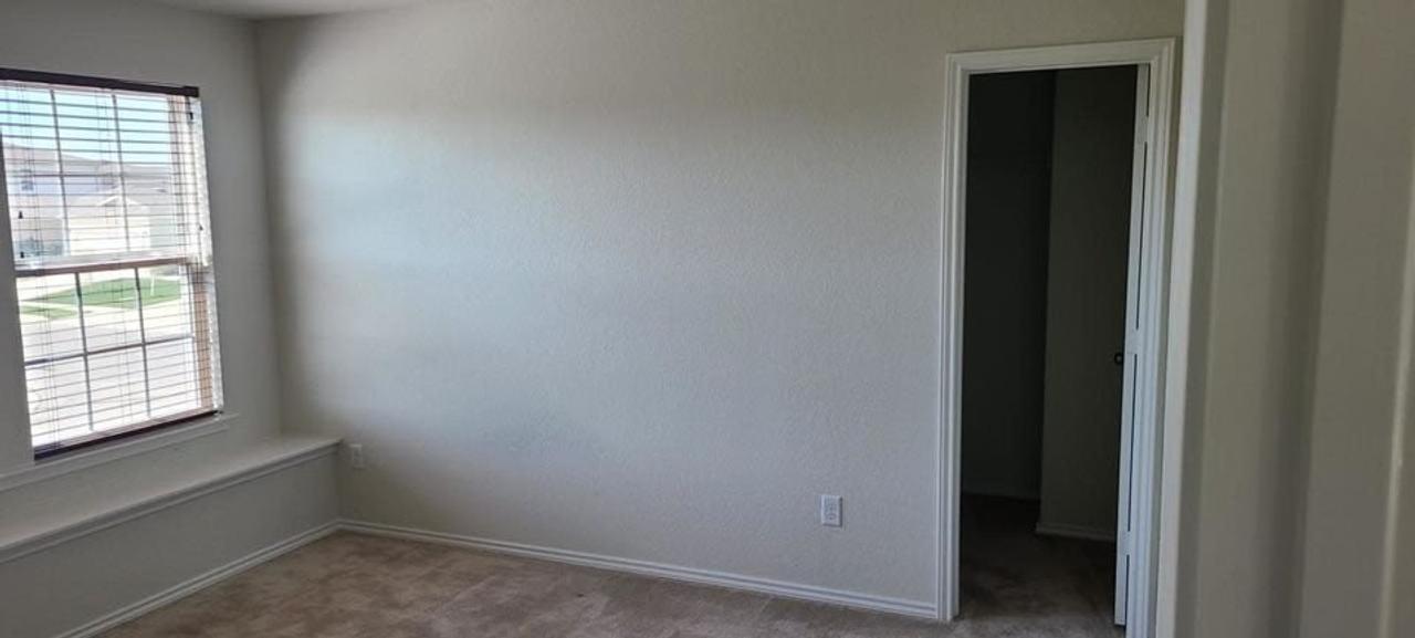 Profile photo 2 of 4