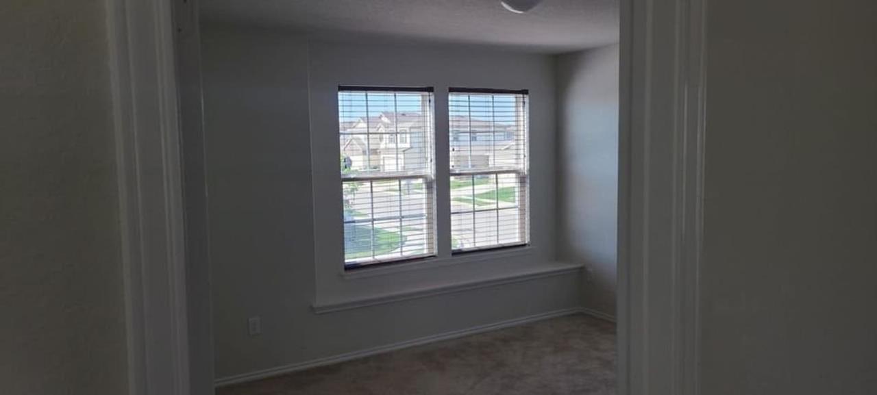 Profile photo 3 of 4