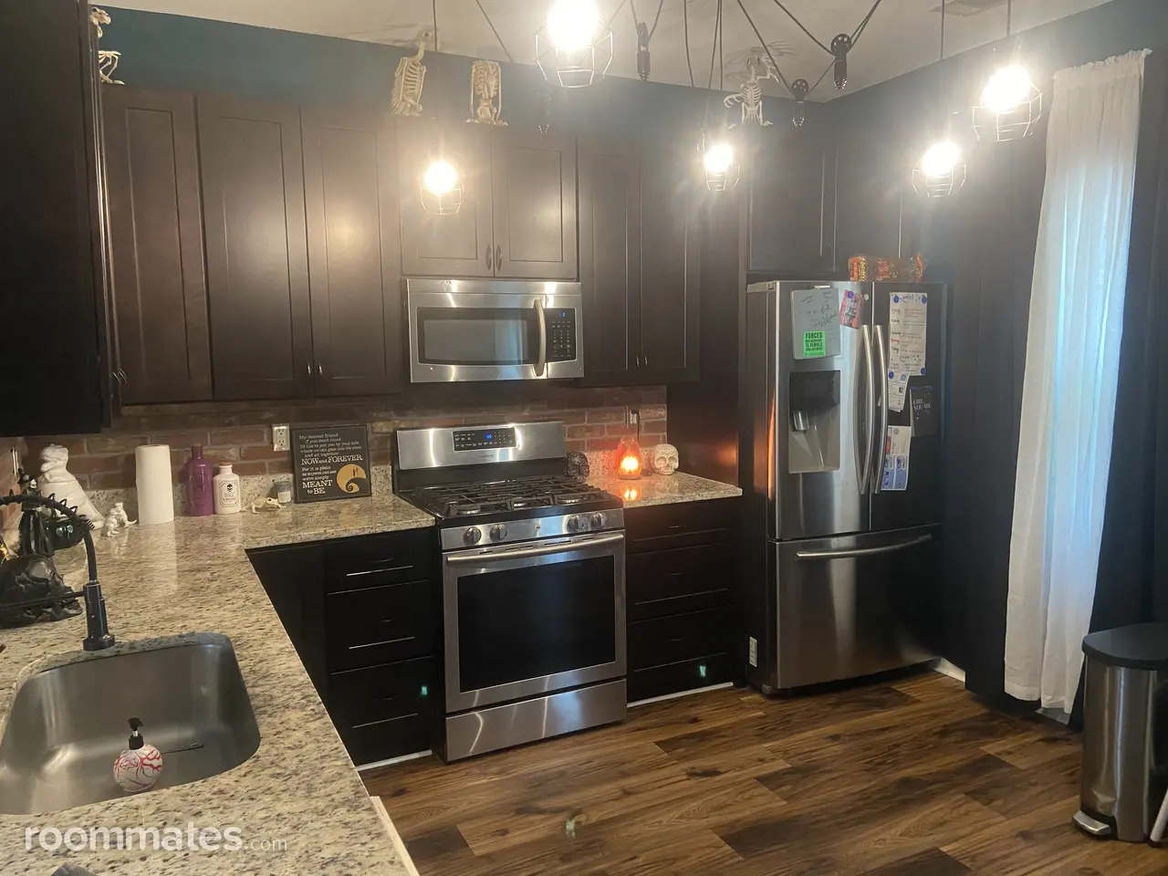 Profile photo 6 of 14