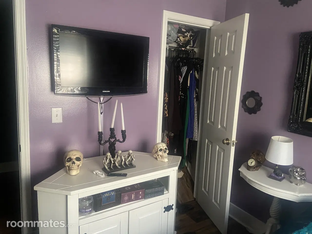 Profile photo 13 of 14