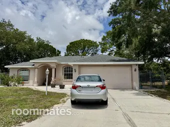 Room for rent in Bradenton, FL $950, house