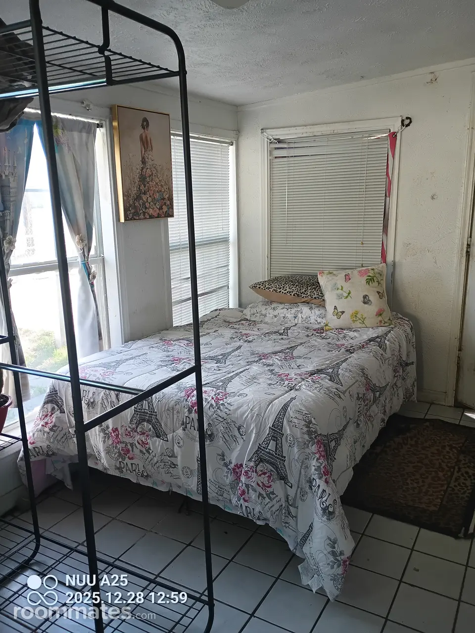 Profile photo 10 of 14