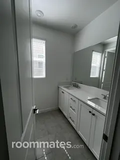 Room for rent in Stevenson Ranch, CA $1500, house