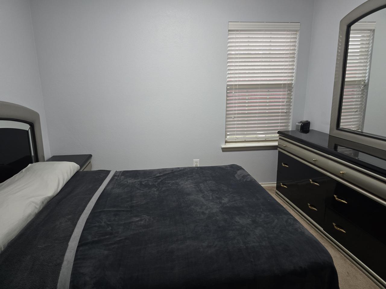 Profile photo 1 of 8