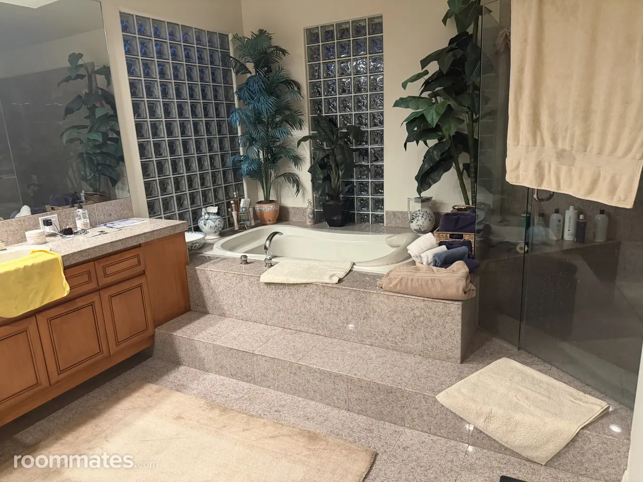 Profile photo 3 of 6