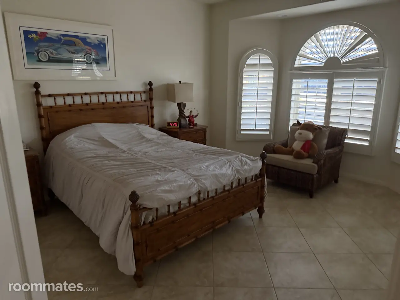 Profile photo 5 of 6