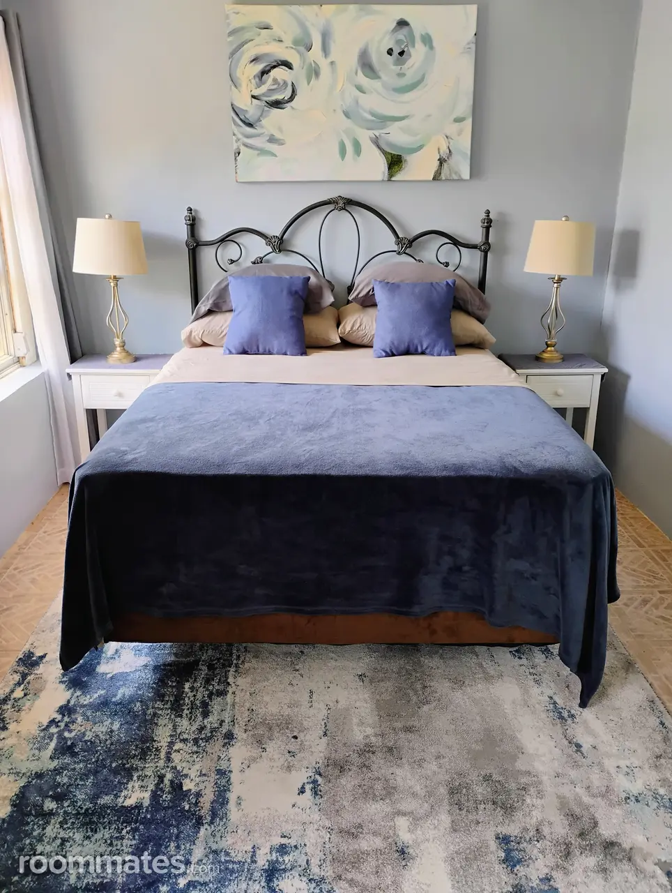 Profile photo 3 of 10