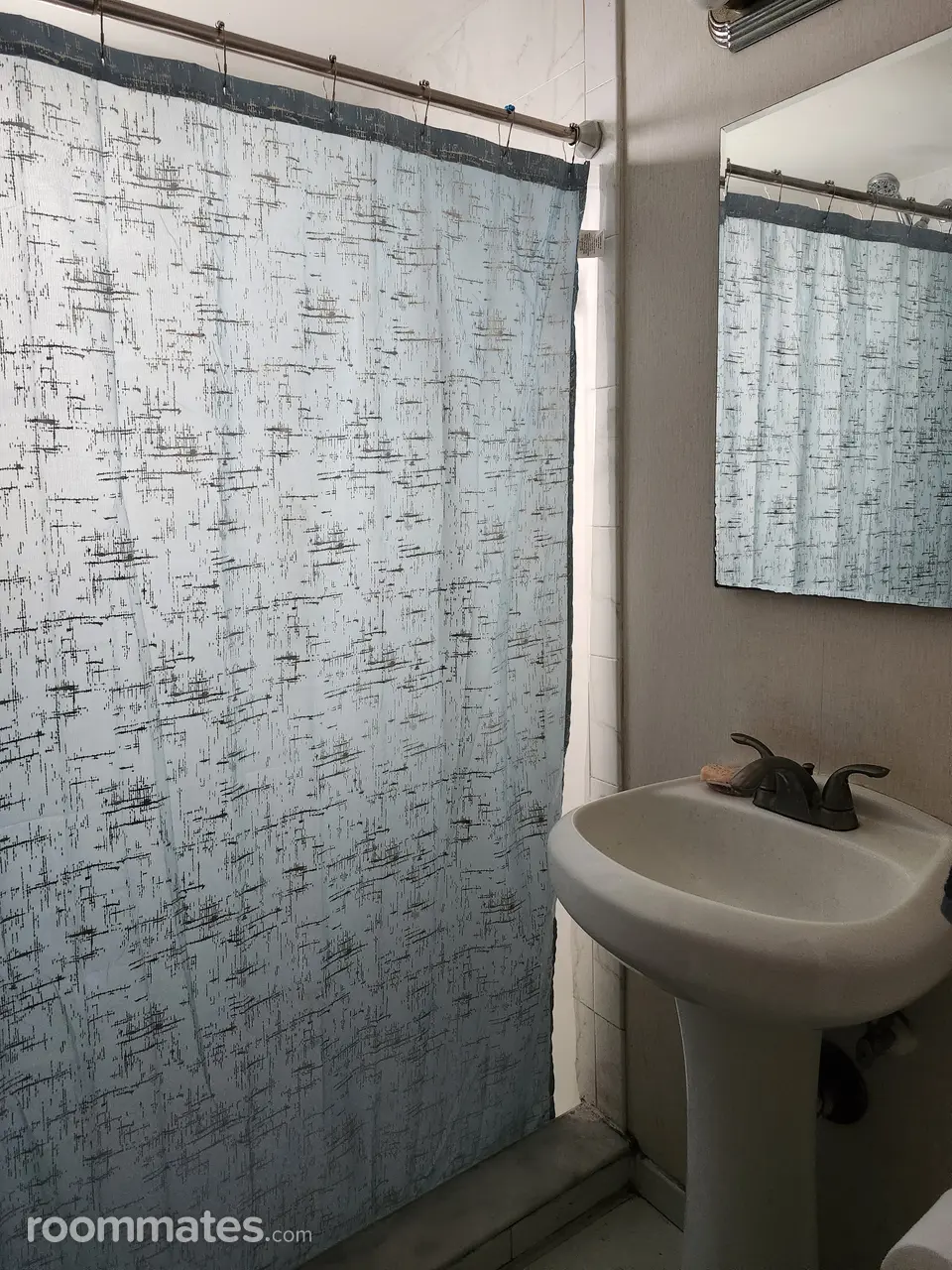 Profile photo 6 of 7