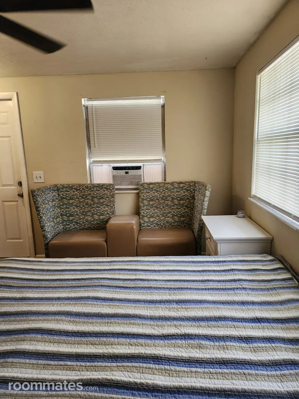 Profile photo 3 of 7