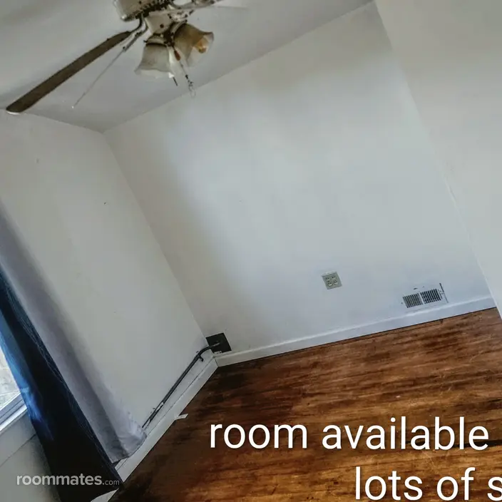 Room for rent in Seattle, WA $1200, house
