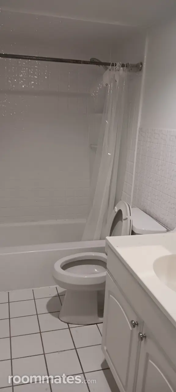 Profile photo 7 of 9