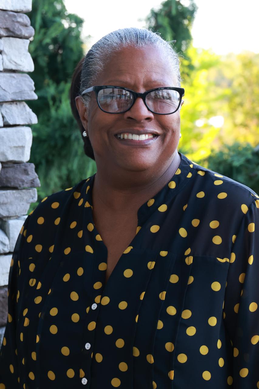 Profile photo 5 of 5