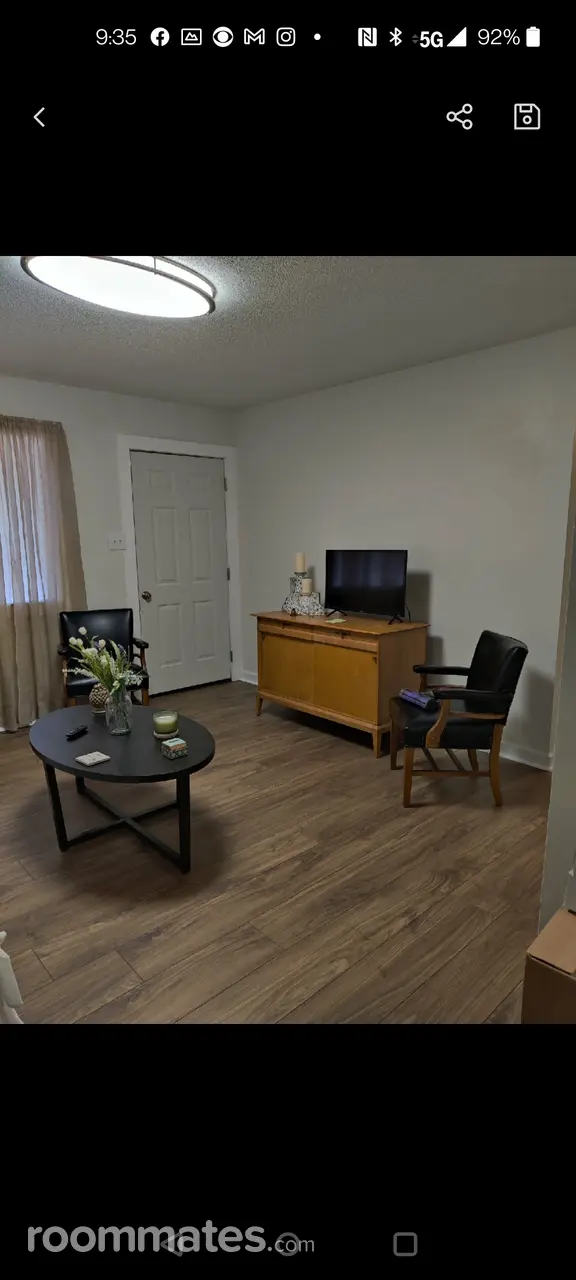 Profile photo 1 of 5