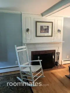 Room for rent in East Greenwich, RI $975, house