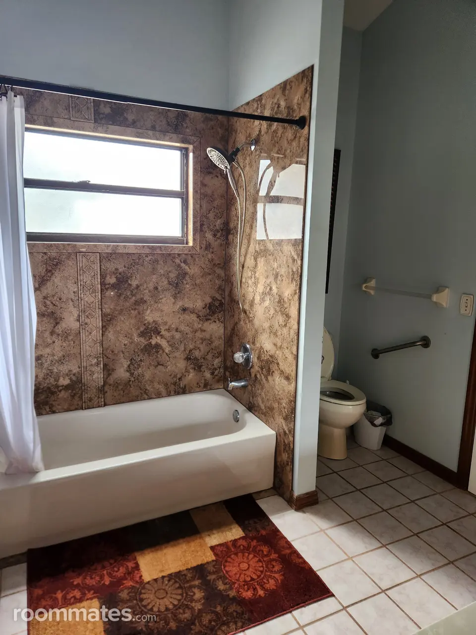 Profile photo 6 of 16