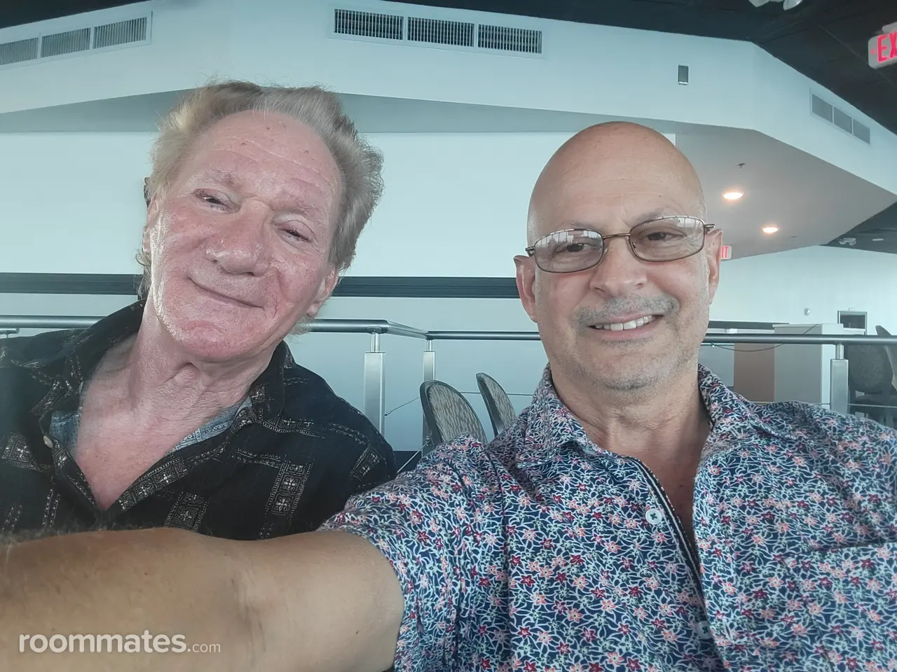 Profile photo 13 of 16