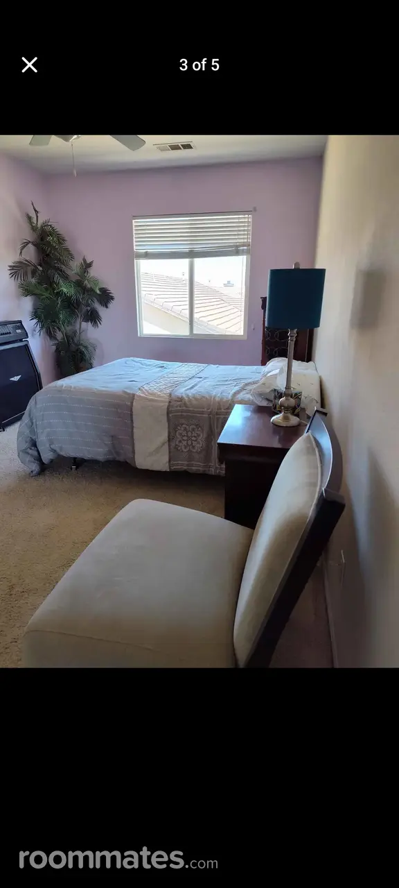 Profile photo 1 of 6