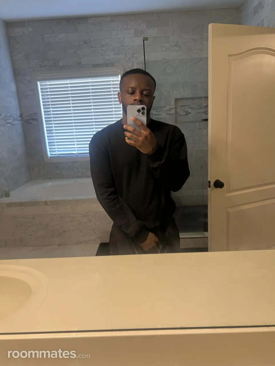 Profile photo 1 of 1