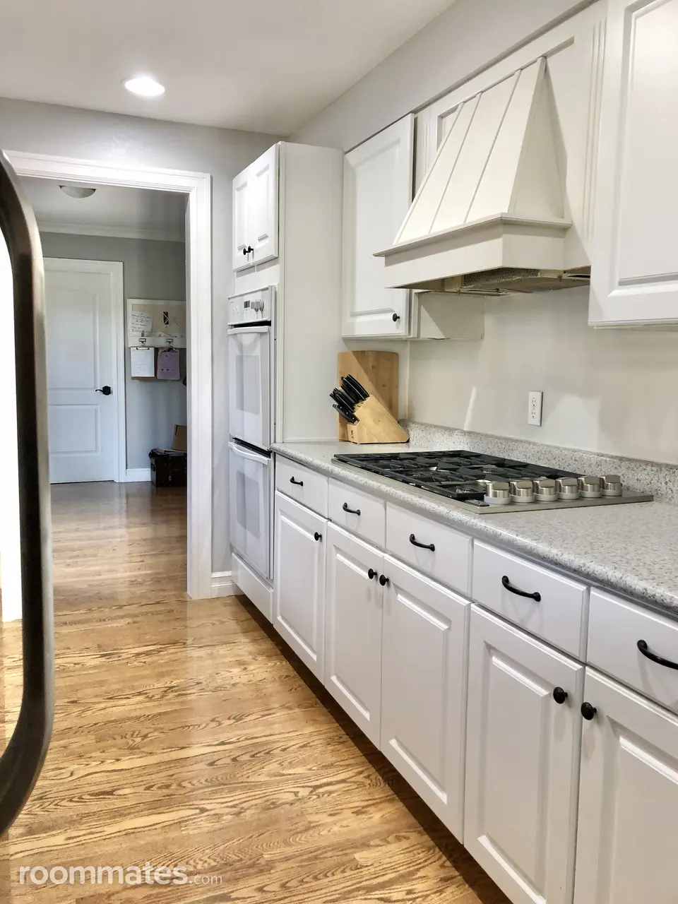 Profile photo 6 of 12