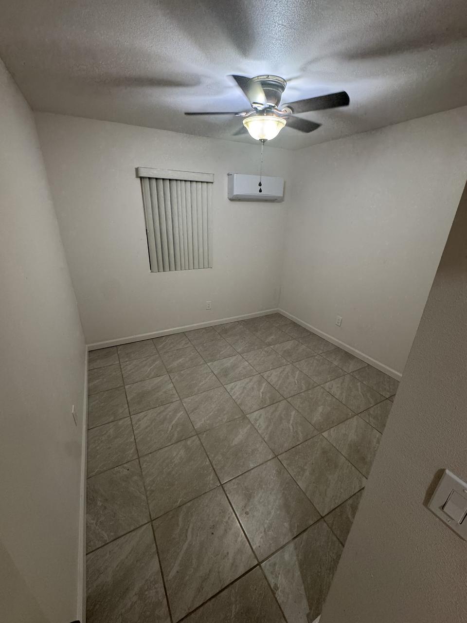 Profile photo 4 of 7