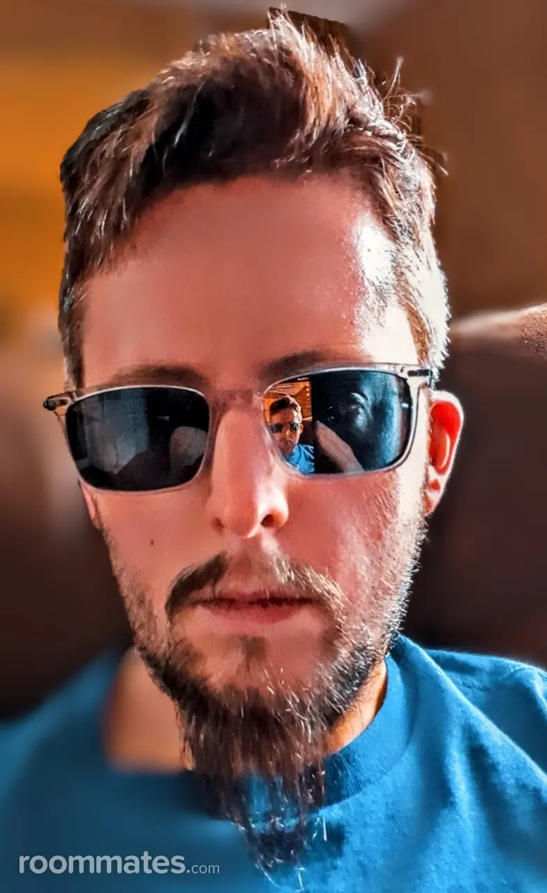 Profile photo 1 of 1