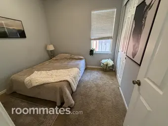 Room for rent in Rancho Cordova, CA $925, house