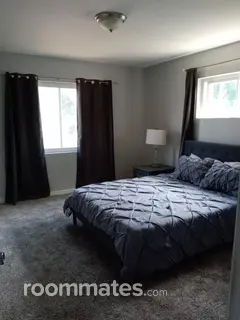 Room for rent in Aurora, CO $800, house