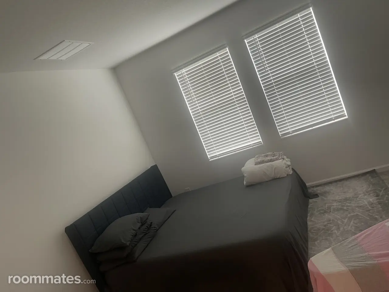 Profile photo 10 of 11