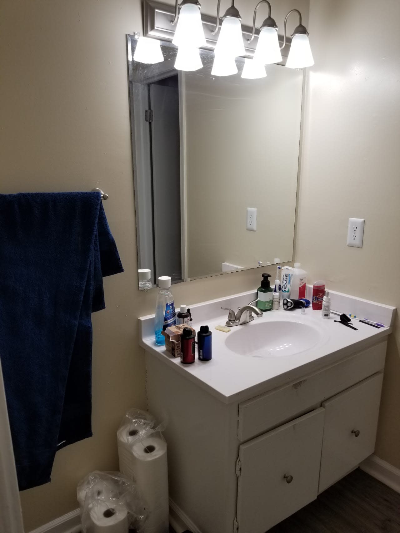 Profile photo 10 of 11