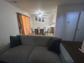 Room for rent in Spring Valley, CA $950, townhouse