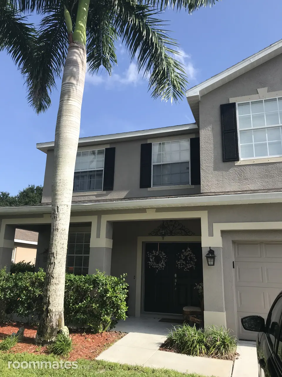 Profile photo 3 of 12