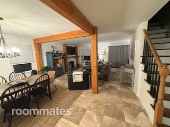 Room for rent in Southington, CT $1500, townhouse