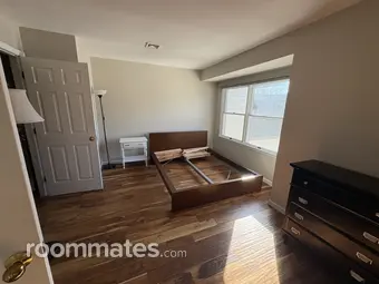 Room for rent in Southington, CT $1200, townhouse